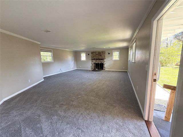 6923 DARTMOUTH AVENUE N, St Petersburg, FL 33710