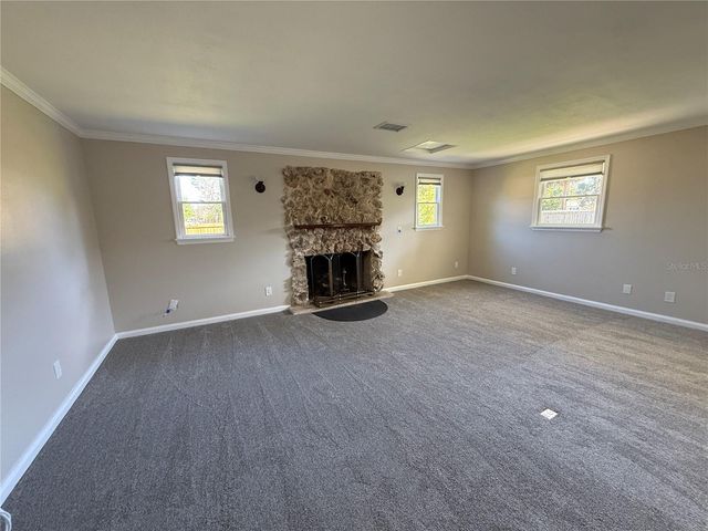 6923 DARTMOUTH AVENUE N, St Petersburg, FL 33710