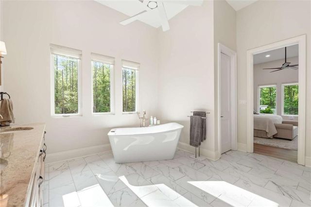 249 Mabry Parkway, Whitesburg, GA 30185
