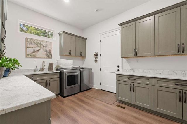 249 Mabry Parkway, Whitesburg, GA 30185
