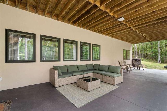 249 Mabry Parkway, Whitesburg, GA 30185
