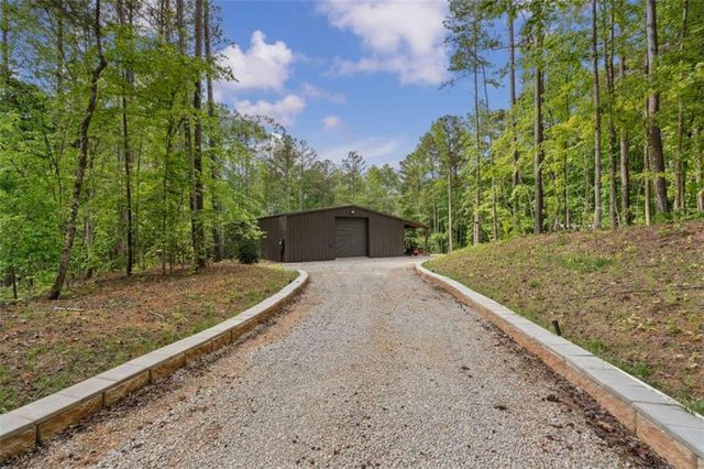 249 Mabry Parkway, Whitesburg, GA 30185