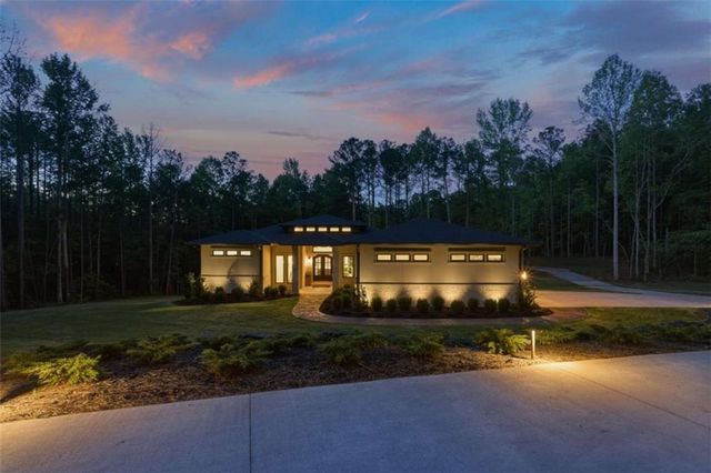 249 Mabry Parkway, Whitesburg, GA 30185