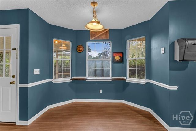 138 Penn Station, Savannah, GA 31410