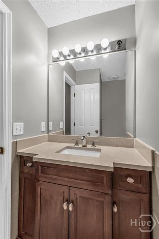 138 Penn Station, Savannah, GA 31410