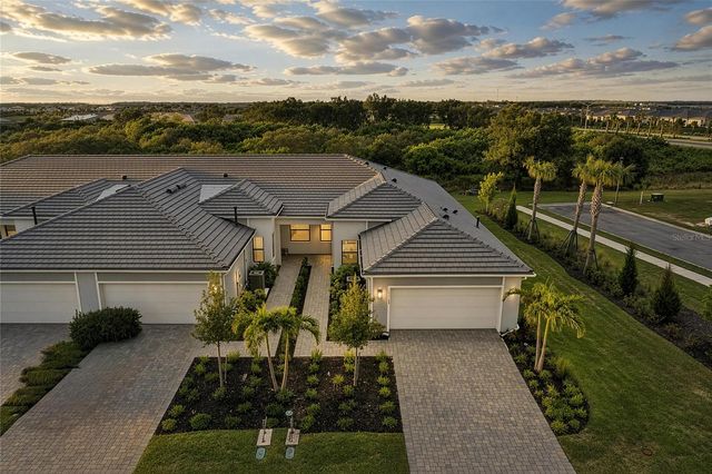18808 INDIAN ROCK PLACE, Lakewood Ranch, FL 34211