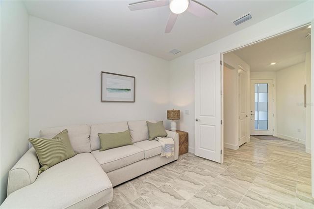 18808 INDIAN ROCK PLACE, Lakewood Ranch, FL 34211