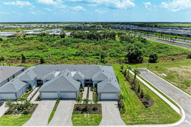 18808 INDIAN ROCK PLACE, Lakewood Ranch, FL 34211