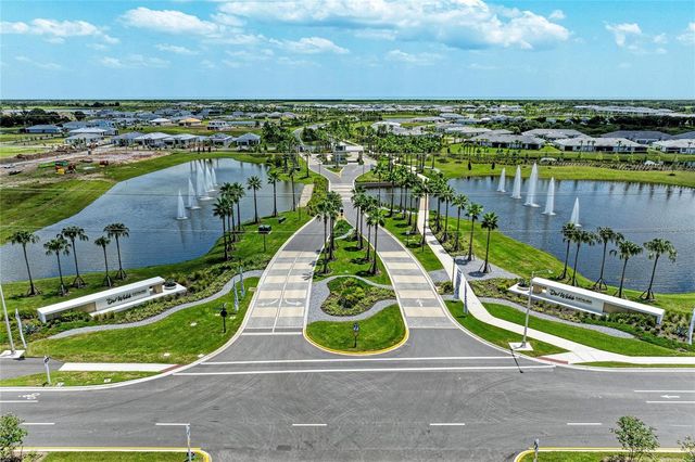 18808 INDIAN ROCK PLACE, Lakewood Ranch, FL 34211