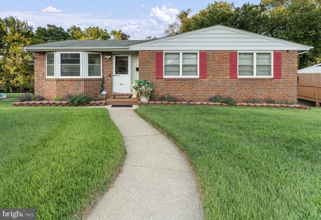 8210 STREAMWOOD DR, Baltimore, MD 21208