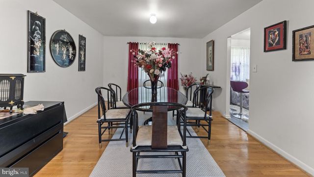 8210 STREAMWOOD DR, Baltimore, MD 21208