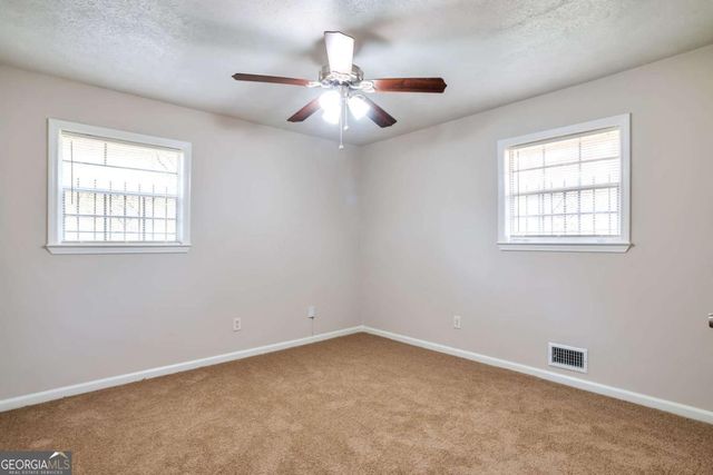 2912 Knollview Drive, Decatur, GA 30034