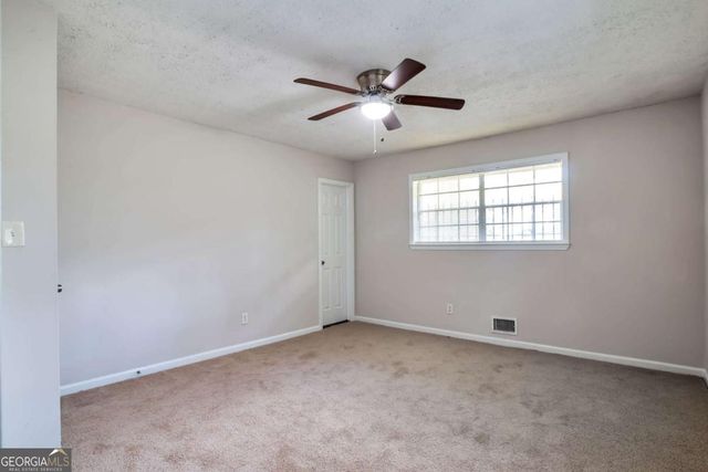 2912 Knollview Drive, Decatur, GA 30034