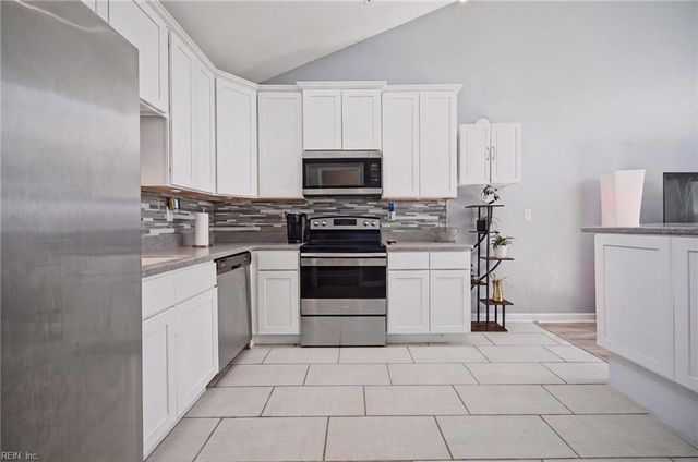 2509 Hunters Run TRL, Virginia Beach, VA 23456