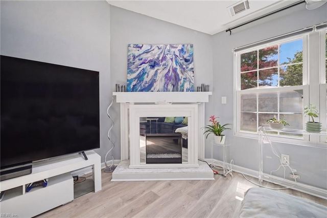 2509 Hunters Run TRL, Virginia Beach, VA 23456