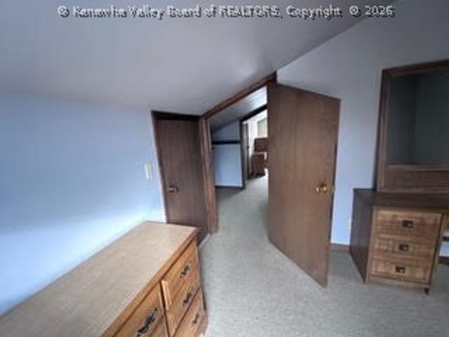 148 Timbercrest Drive, Charleston, WV 25311