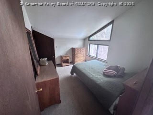 148 Timbercrest Drive, Charleston, WV 25311
