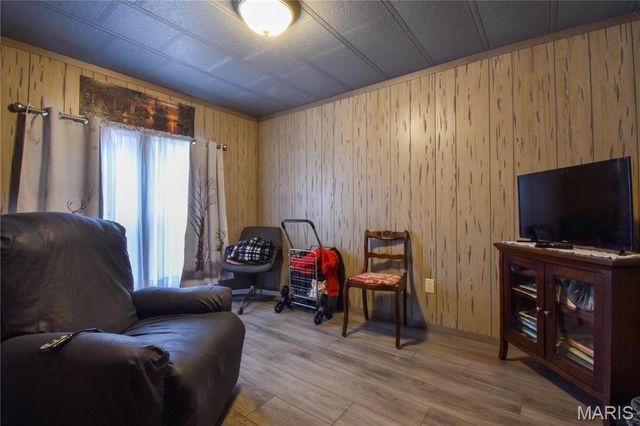 112 E 6th Street, Staunton, IL 62088