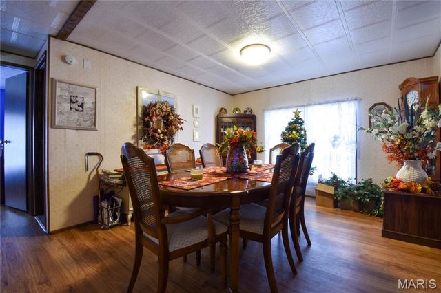 112 E 6th Street, Staunton, IL 62088