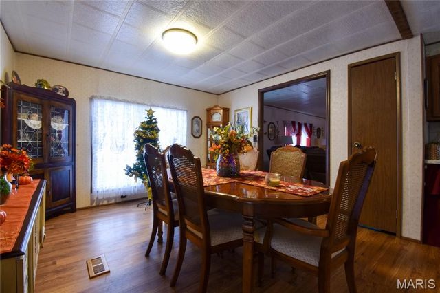 112 E 6th Street, Staunton, IL 62088