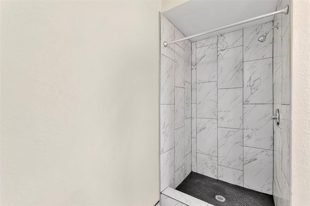 9010 Freeland Street, Houston, TX 77075