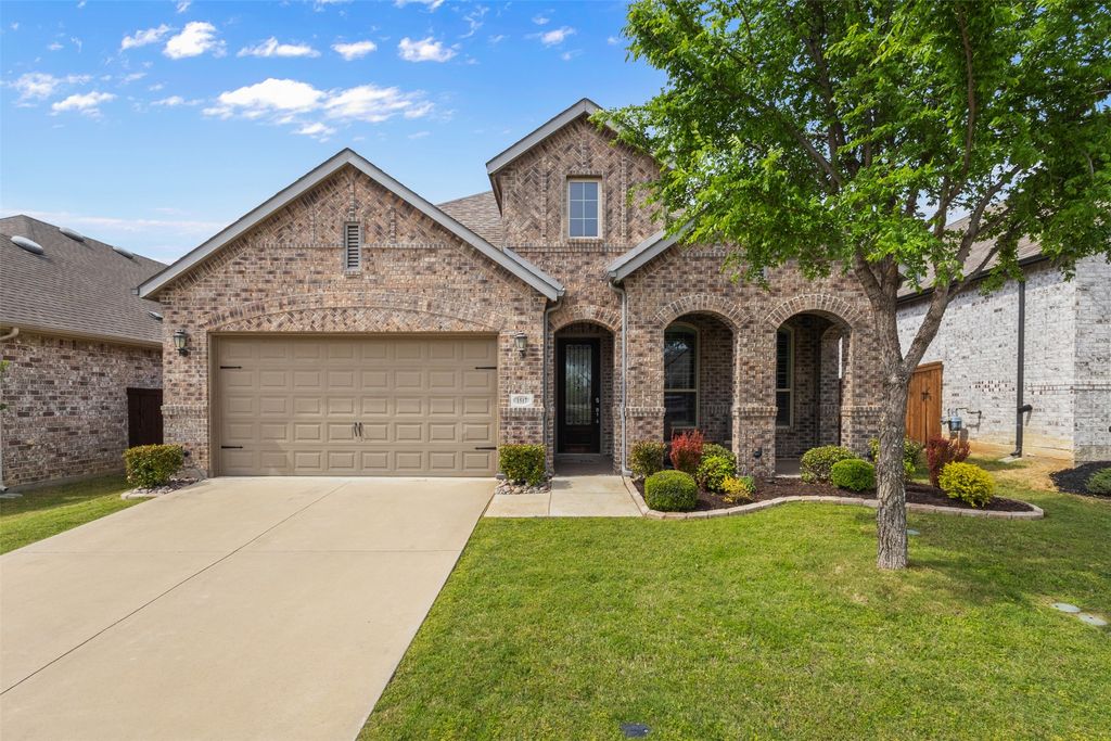 1517 Ranger Road, Aubrey, TX 76227