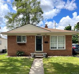 28817 Groveland Street, Madison Heights, MI 48071