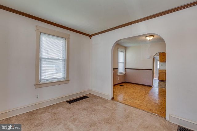 427 BUTTONWOOD ST, Delanco, NJ 08075