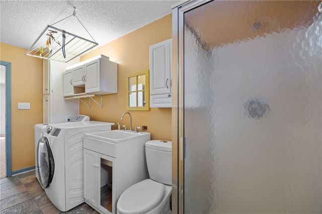 511 Canterwood Drive, Mebane, NC 27302