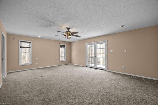 511 Canterwood Drive, Mebane, NC 27302