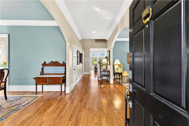 1136 Bellewood Square, Dunwoody, GA 30338