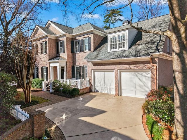 1136 Bellewood Square, Dunwoody, GA 30338
