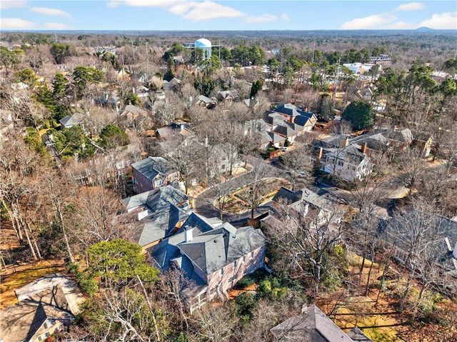 1136 Bellewood Square, Dunwoody, GA 30338