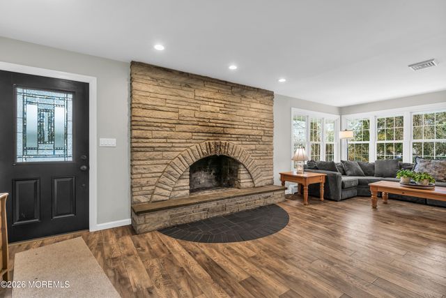 301 Florida Court, Brick, NJ 08723