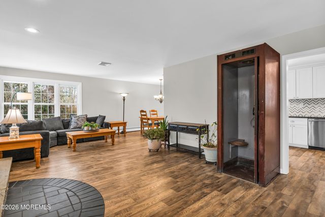 301 Florida Court, Brick, NJ 08723