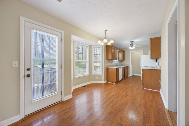 400 Melinda Dr, Clarksville, TN 37042