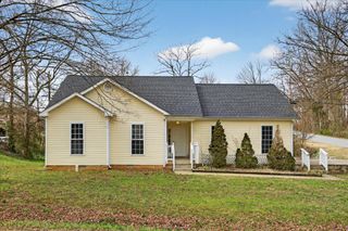 400 Melinda Dr, Clarksville, TN 37042