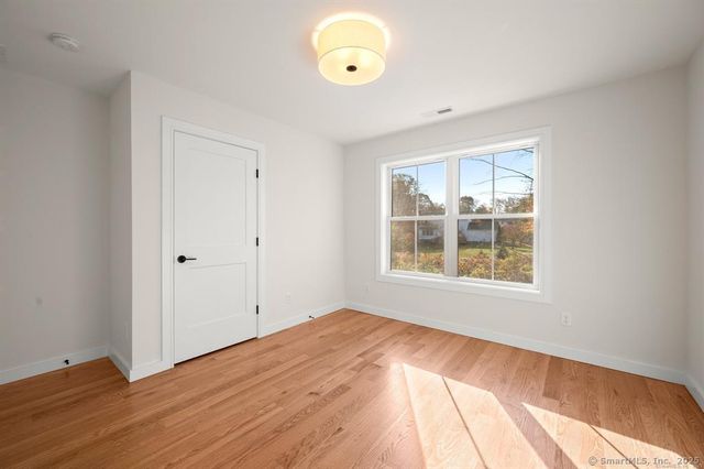 12 Fieldstone Court 12, Bethel, CT 06801