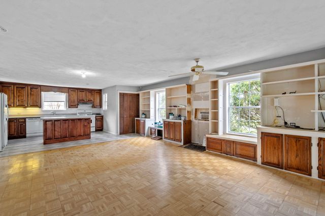 10 Laminack Circle, Lafayette, GA 30728