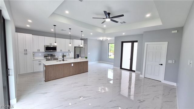 3205 34th ST W, Lehigh Acres, FL 33971