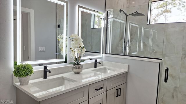 3205 34th ST W, Lehigh Acres, FL 33971