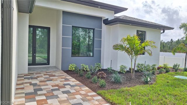 3205 34th ST W, Lehigh Acres, FL 33971