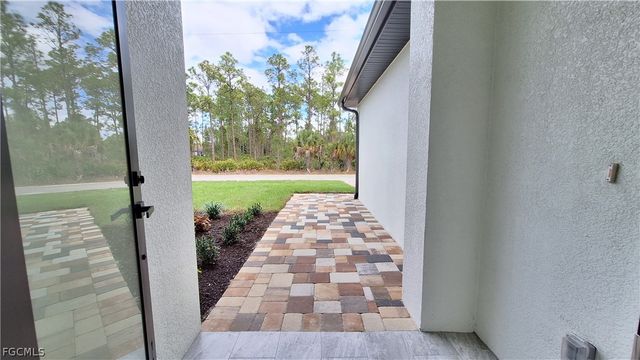 3205 34th ST W, Lehigh Acres, FL 33971