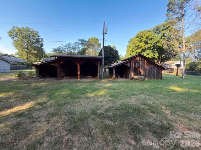 1809 Love Road, Monroe, NC 28110