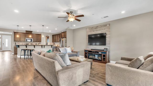 256 Gina Street, Manteca, CA 95337