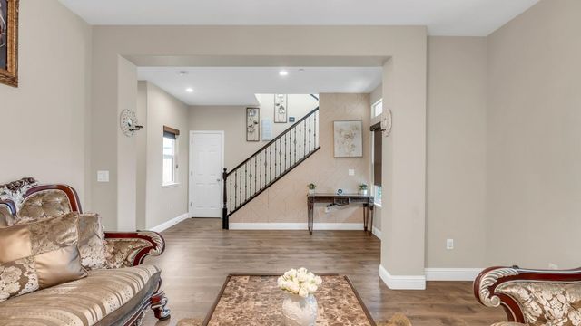 256 Gina Street, Manteca, CA 95337