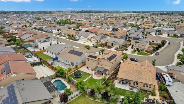 256 Gina Street, Manteca, CA 95337