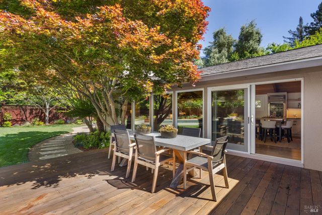 60 Green Valley Ct, San Anselmo, CA 94960