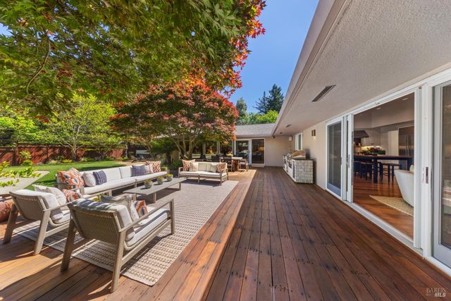 60 Green Valley Ct, San Anselmo, CA 94960