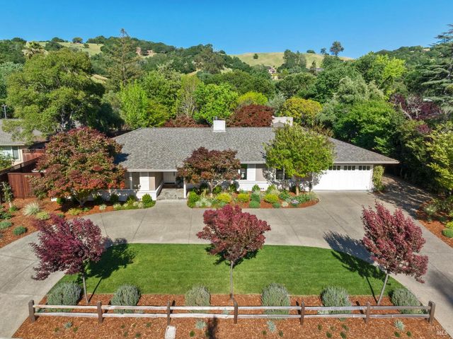 60 Green Valley Ct, San Anselmo, CA 94960